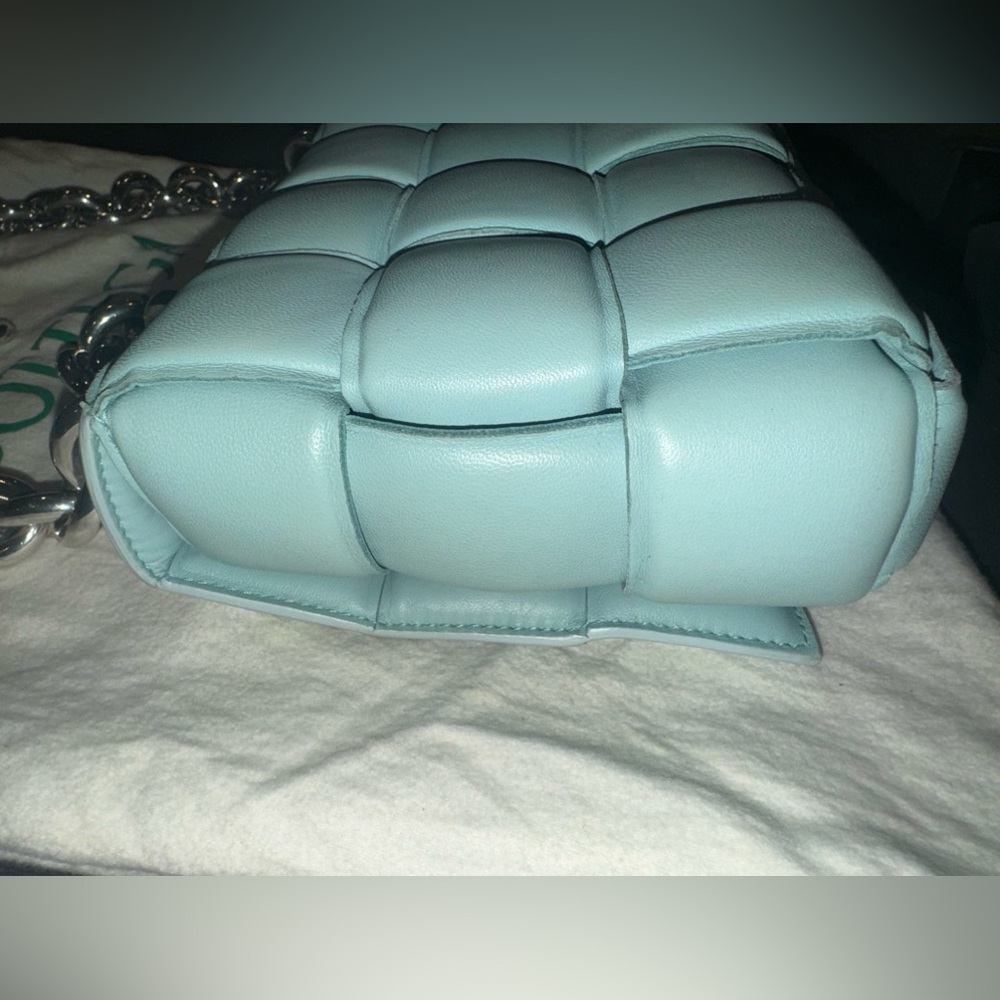 Bottega Venata Chain Cassette Bag - Picture 8 of 17